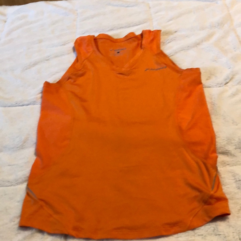 Brooks tank